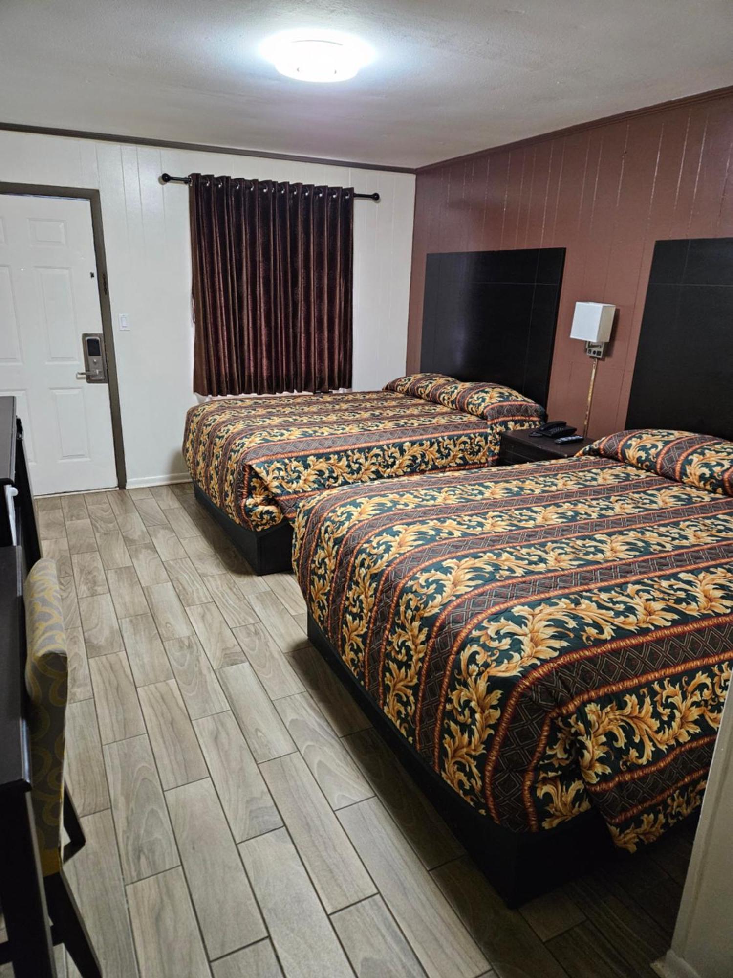 Traveler'S Inn Roanoke Екстер'єр фото